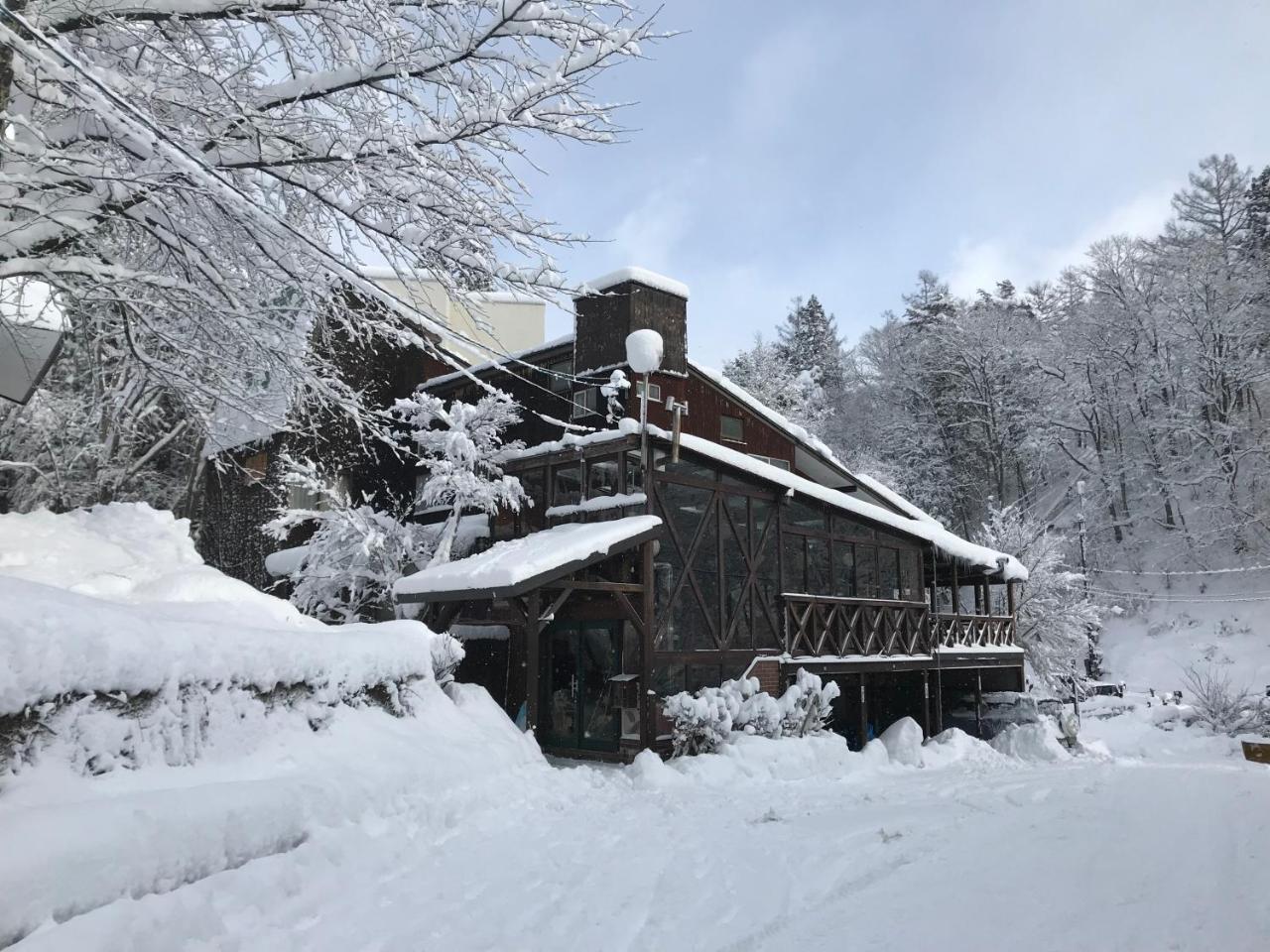 Alp Lodge Hakuba Exterior photo